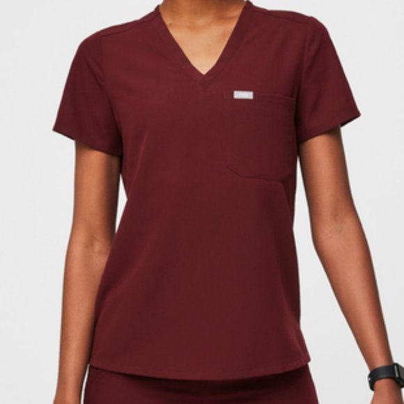 Figs Tops - Figs Size Small Burgundy Catarina One-Pocket Scrub Top: 4720
